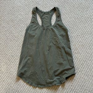 Lululemon Tank